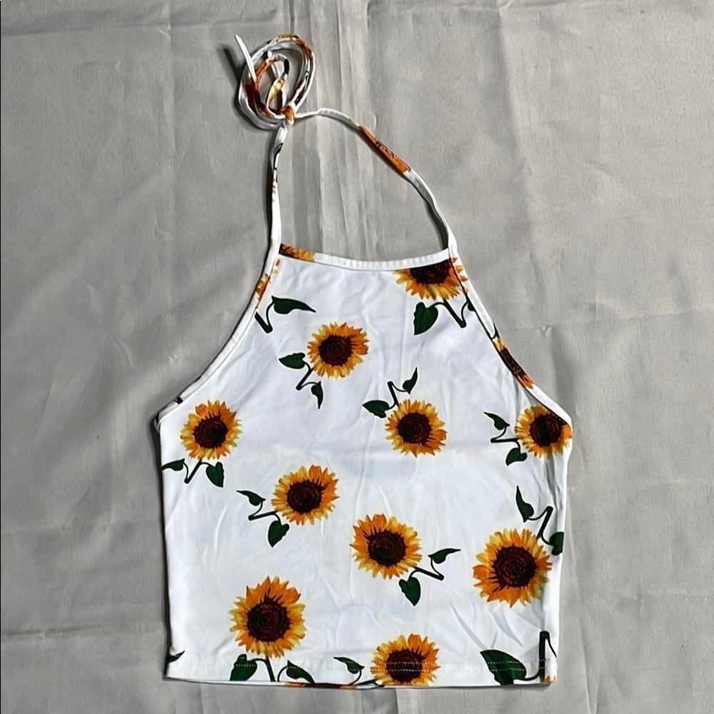 SHEIN Sunflower Print Halter Top White - Picture 3 of 9
